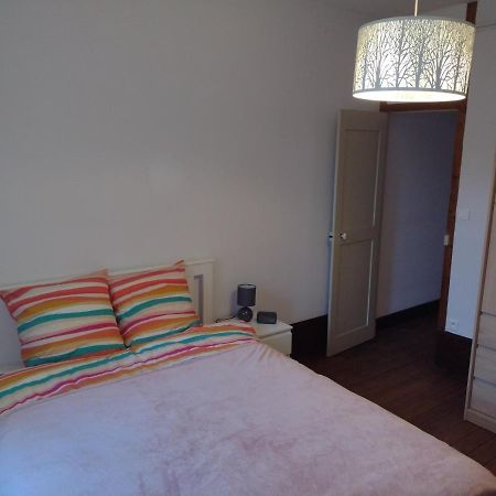 Appartement 1Er Etage Proche Des Termes Bourbonne-les-Bains Dış mekan fotoğraf