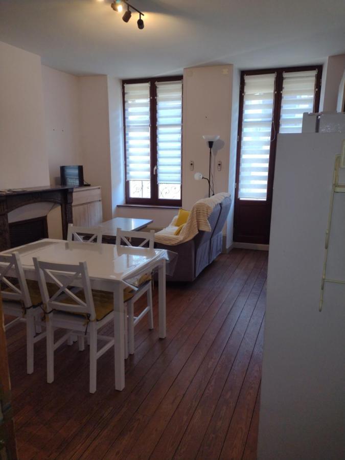 Appartement 1Er Etage Proche Des Termes Bourbonne-les-Bains Dış mekan fotoğraf